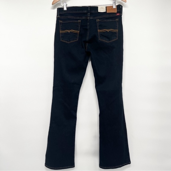 Lucky Brand Charlie Baby Boot Bootcut Dark Wash Denim Jeans Size 6 28 - Picture 3 of 9